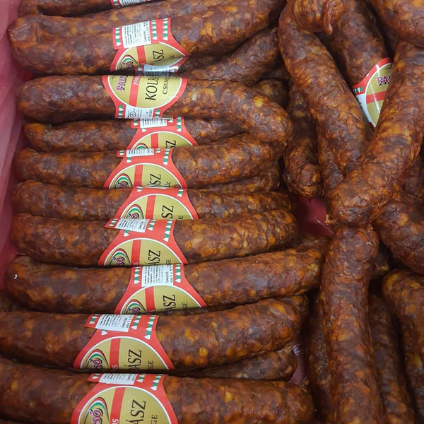 UNGARIA CARNATI DE CASA